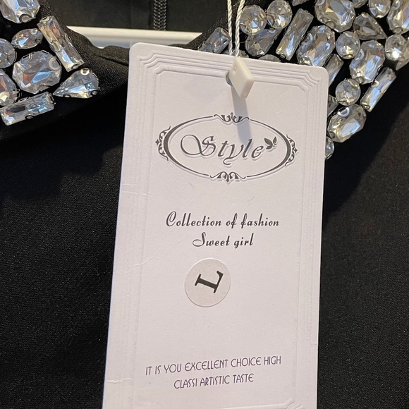 DRESS - Picture 4 of 4